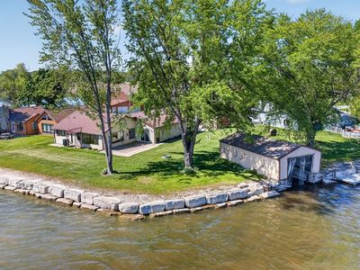 8890 Twin Harbor Rd