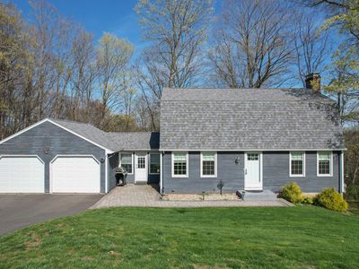 Property at 1 Misty Mountain Rd, Berlin, CT