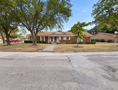 1414 Meadowlark Dr
