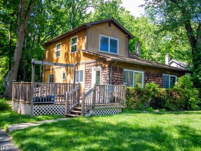209 Fairview Ave