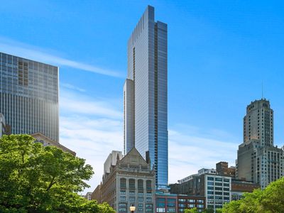 60 E Monroe St Unit 3306