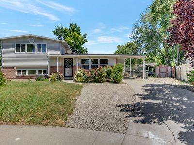 2646 W Hall Cir