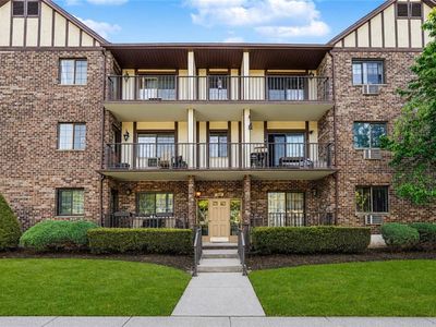 160 Devon Loop APT 2