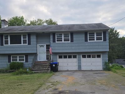 14 Bellmore Drive