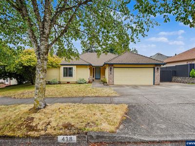 418 Valleywood Dr SE