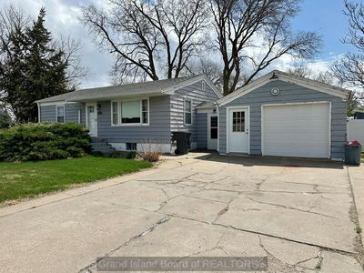 1515 W Stolley Park Rd