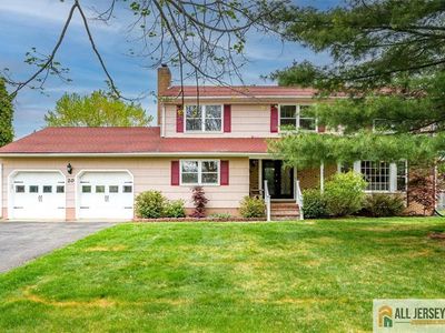20 Poplar Ave