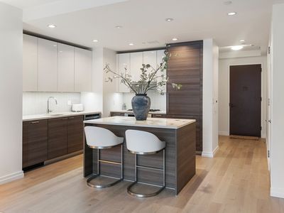 1 Franklin St #1506
