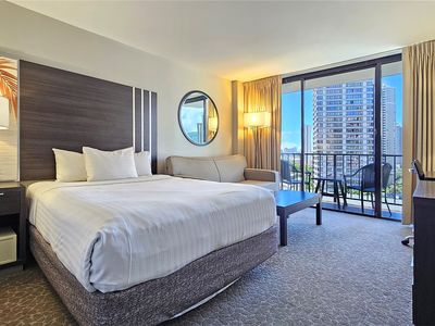 1850 Ala Moana Blvd #715
