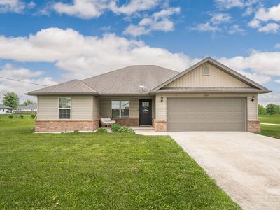 1054 Thoroughfare Street