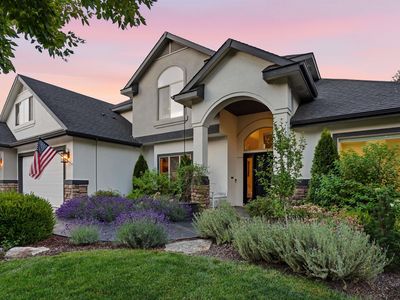 1100 S Arbor Island Way