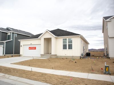 665 E Waddell St Lot 106