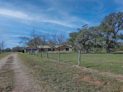 Property at 1168 County Road 450, Hallettsville, TX