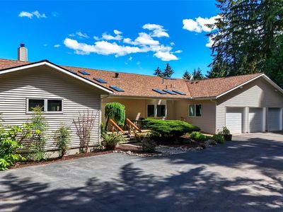 1225 NE Hoffs Drive Drive
