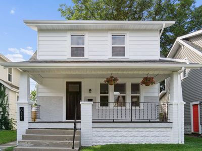 611 E Jenkins Ave