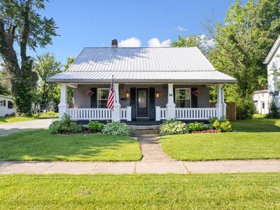 255 E Plane St