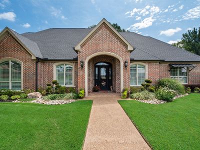 2000 Scott Pl