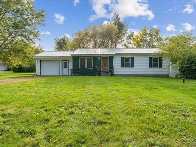186 Bee Gee Ct