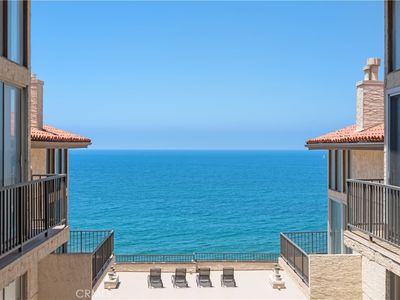 555 Esplanade APT 520