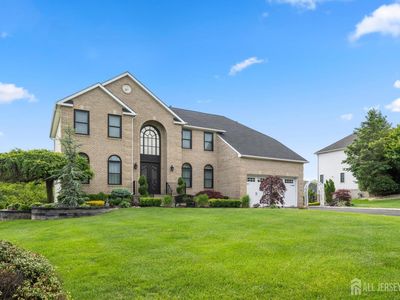 6 Christinalynn Dr