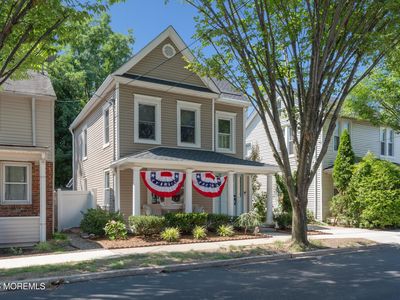 84 Linden Place