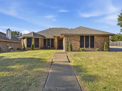 7525 Sean Dr