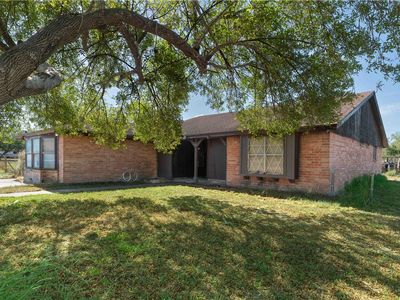 4132 Colony Dr