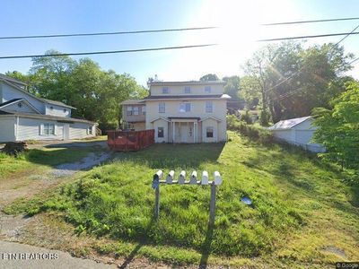617 Russell Ave