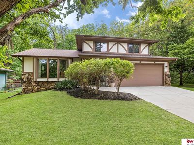 Property at 402 Kountze Memorial Dr, Bellevue, NE