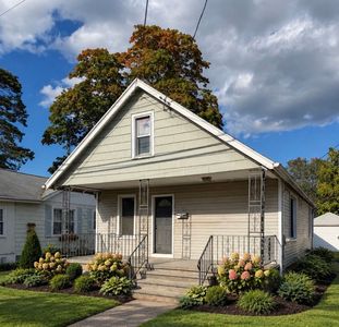 63 Front Ave