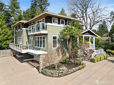 11222 NE 100th Street