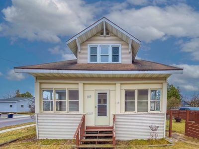 103 W Kemp St