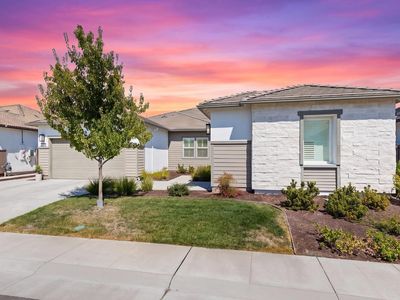 4630 Trumpet Lily Way
