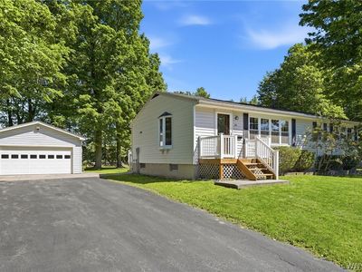 34 Crescent Dr