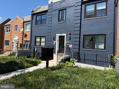1242 Meigs Pl NE APT 4