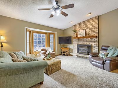 12140 Kenyon Ct NE