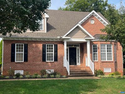 49 Arrowwood St