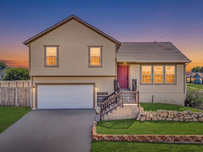 2739 Valley Dr