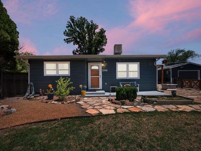 244 Lincoln Ln