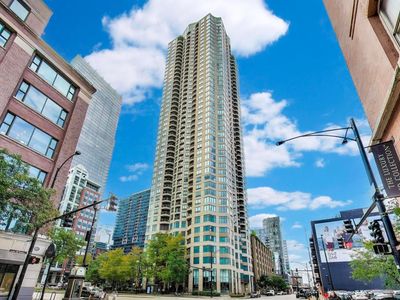 400 N Lasalle Dr #1912