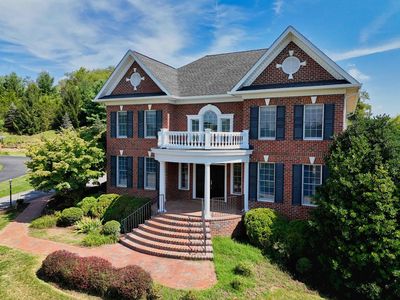 2220 Birch Leaf Ln