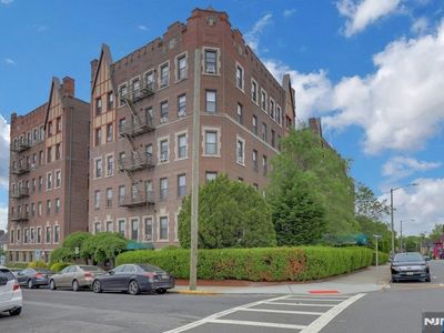 755 Anderson Ave APT 5I