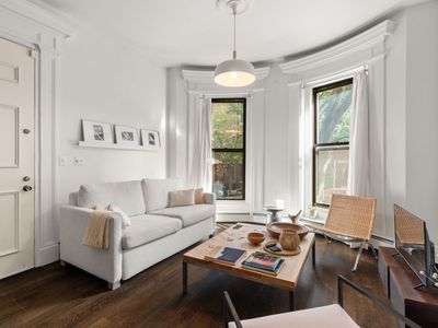 92 W Springfield St APT 2