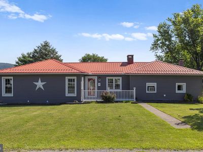 122 Haupt Ave