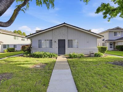 812 Blossom Hill Rd APT 2