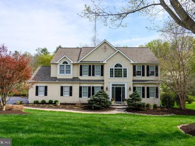 202 Netherfield Ln