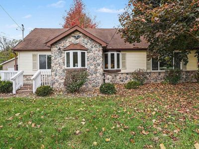 Property at 1356 S River Rd, Saginaw, MI