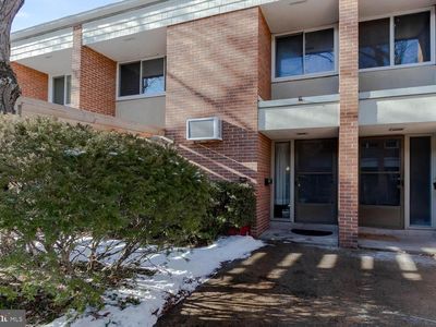 712 W Beaver Ave APT D