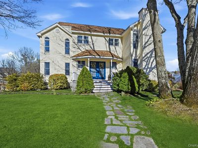 39 Memorial Boulevard