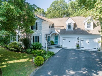 15 Long Pond Circle
